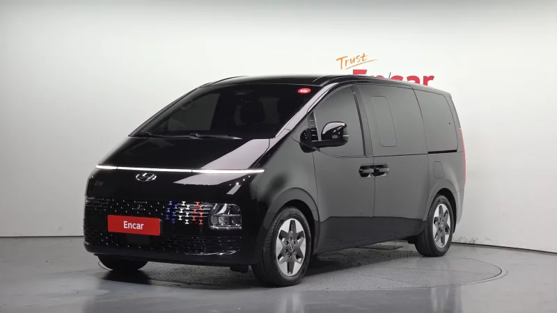 Hyundai Staria