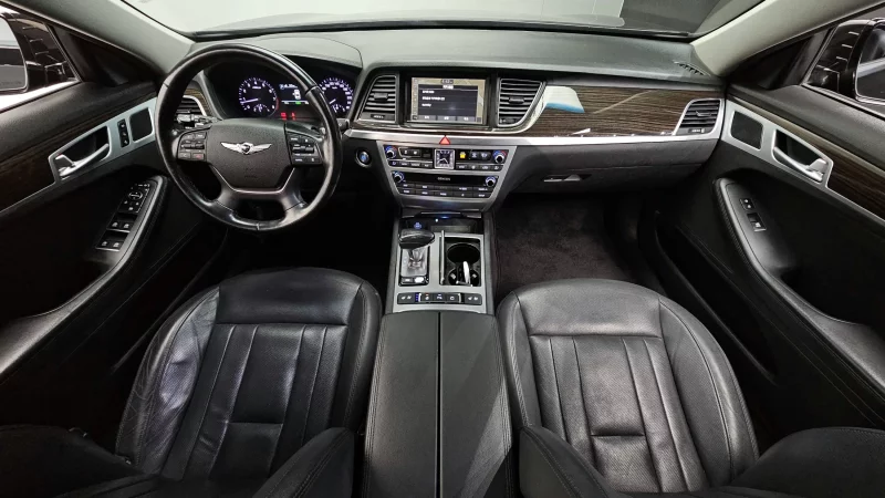 Genesis G80
