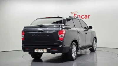 SsangYong Rexton Sports