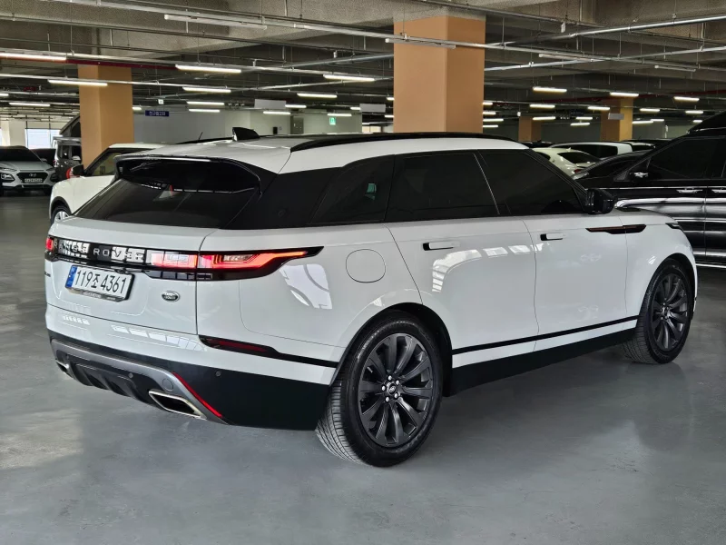 Land Rover RANGE ROVER VELAR