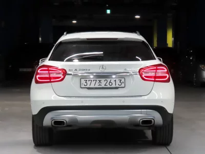 Mercedes-Benz GLA-Class