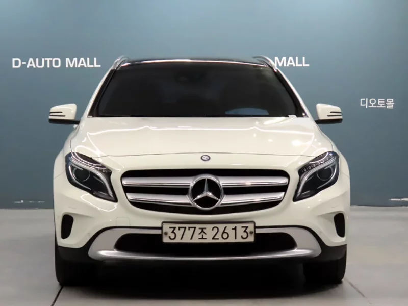 Mercedes-Benz GLA-Class