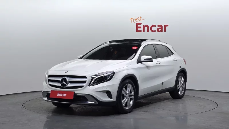 Mercedes-Benz GLA-Class
