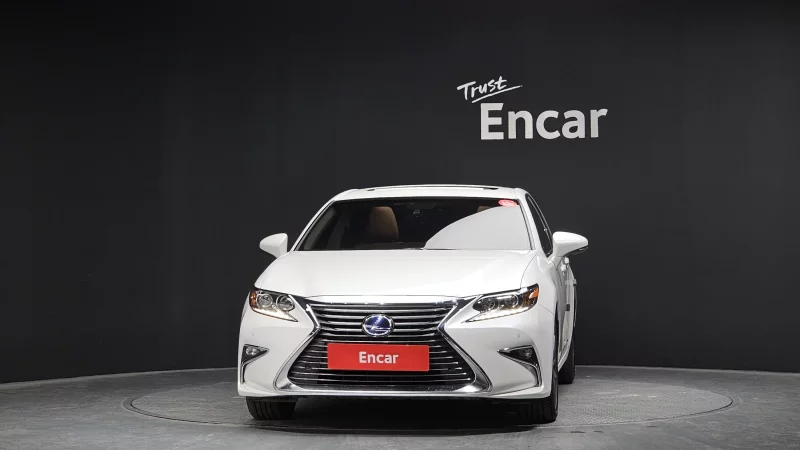 Lexus ES300h