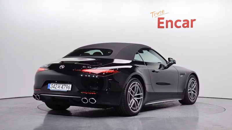 Mercedes-Benz SL-Class