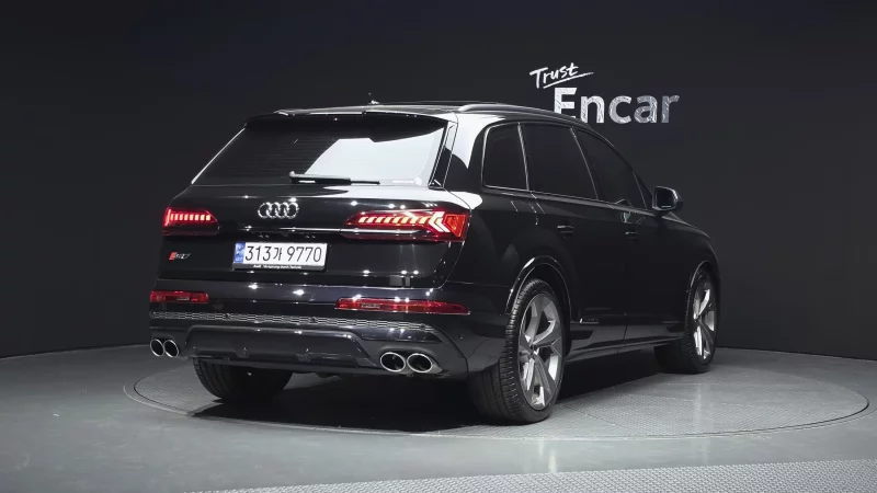 Audi SQ7