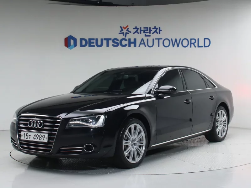 Audi A8