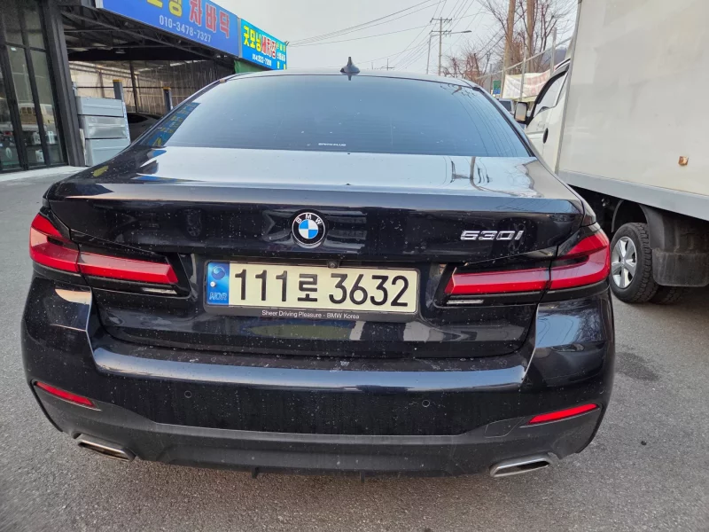 BMW 5-Series