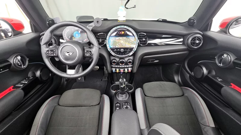 MINI Cooper Convertible