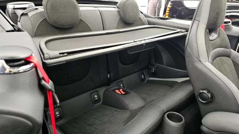 MINI Cooper Convertible