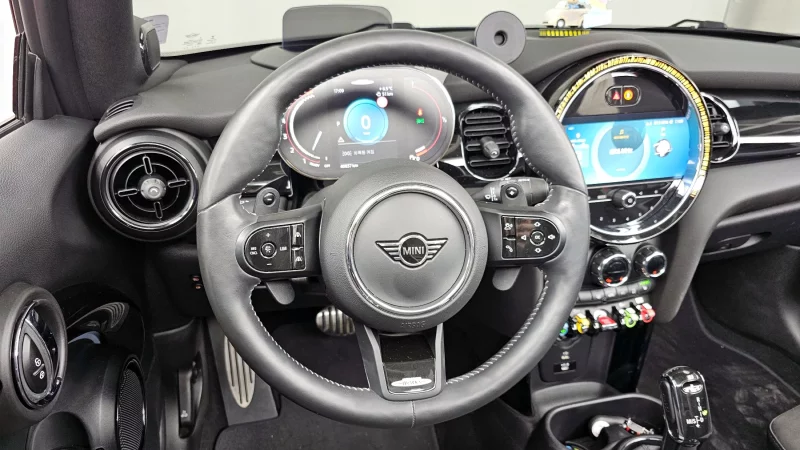 MINI Cooper Convertible