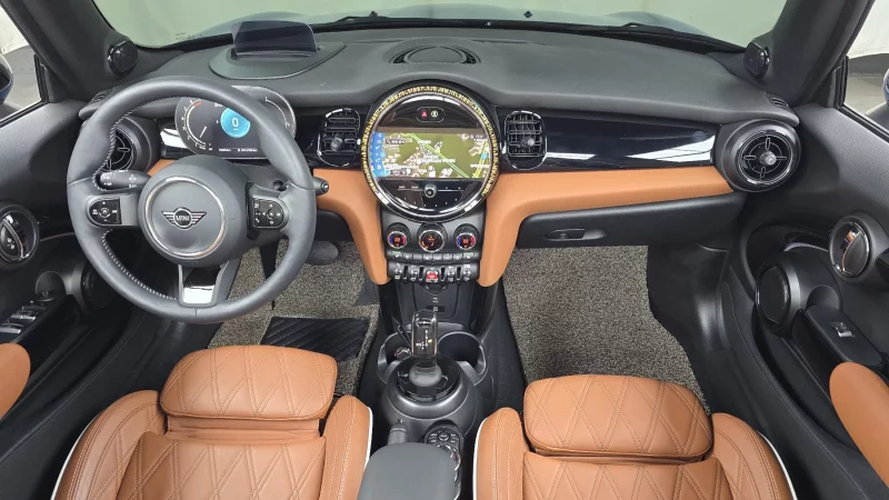 MINI Cooper Convertible