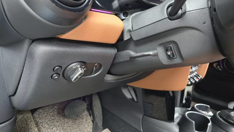 MINI Cooper Convertible