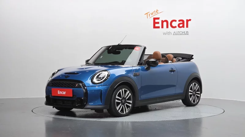 MINI Cooper Convertible