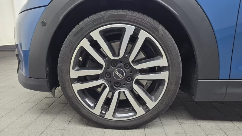 MINI Cooper Convertible