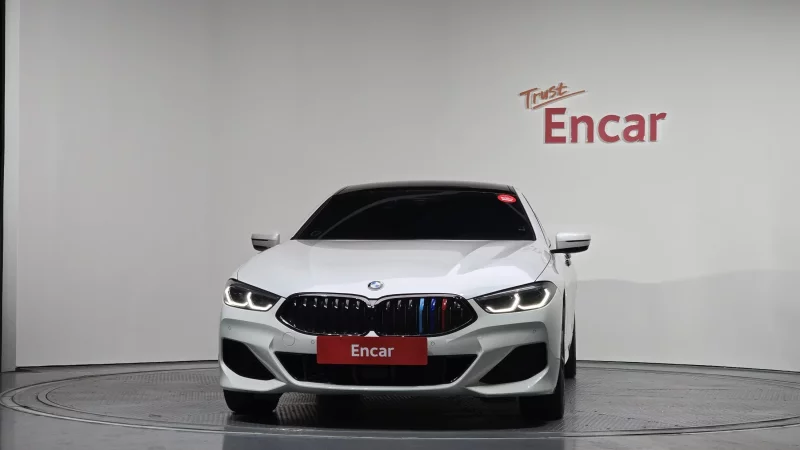 BMW 8-Series
