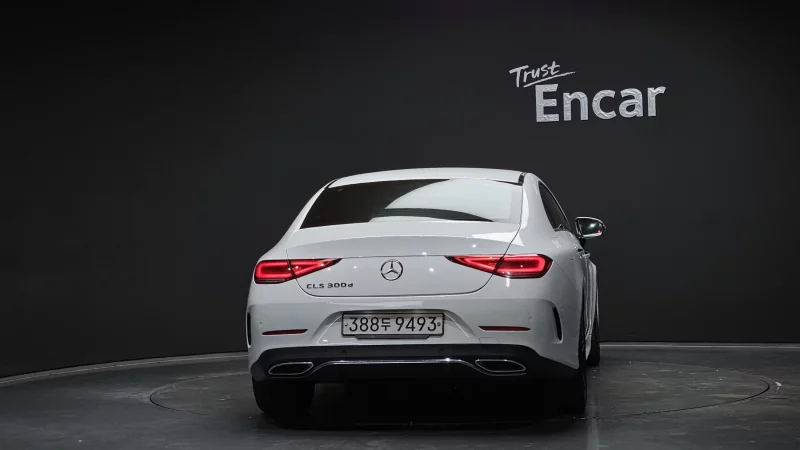 Mercedes-Benz CLS-Class