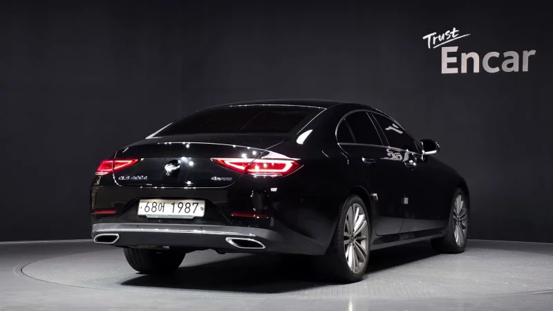 Mercedes-Benz CLS-Class