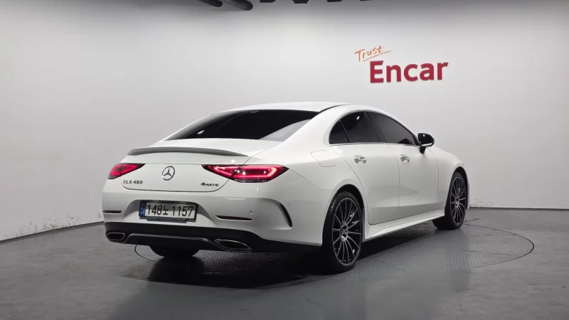 Mercedes-Benz CLS-Class