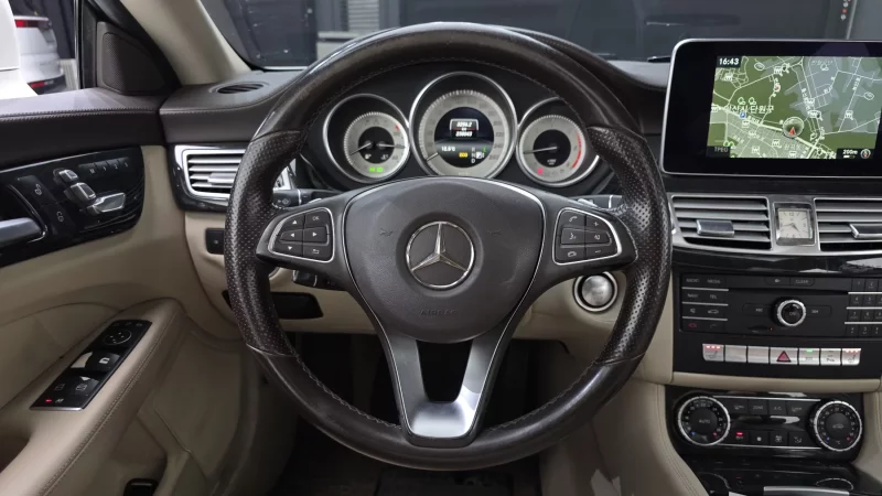 Mercedes-Benz CLS-Class