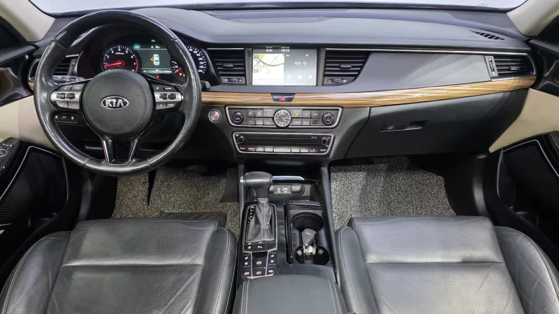 Kia K7
