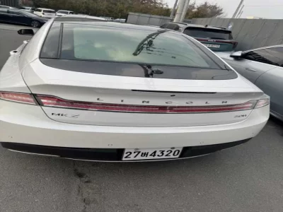 Lincoln MKZ