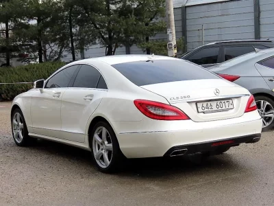 Mercedes-Benz CLS-Class