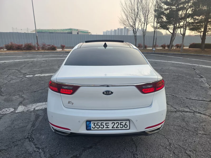 Kia K7