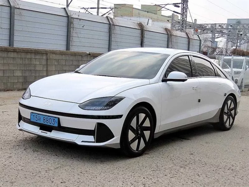 Hyundai Ioniq 6
