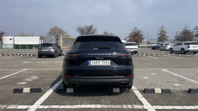 Porsche CAYENNE