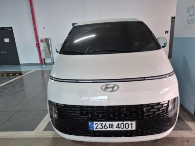 Hyundai Staria