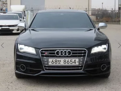 Audi S7