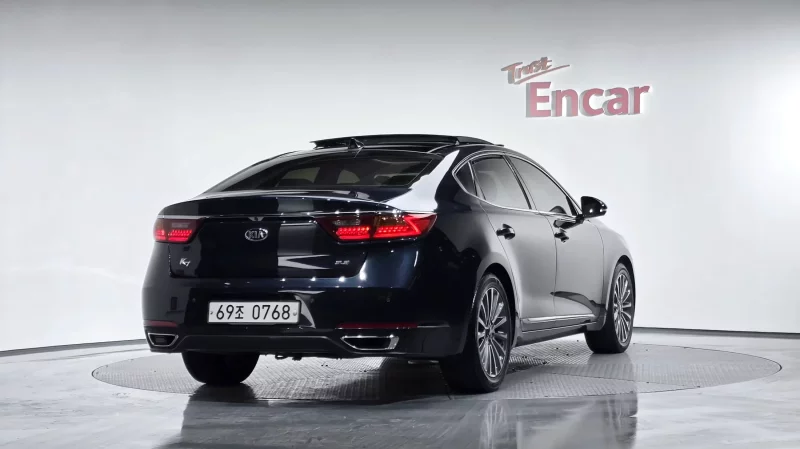 Kia K7
