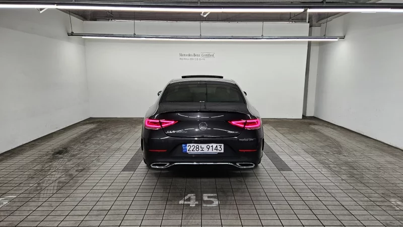 Mercedes-Benz CLS-Class