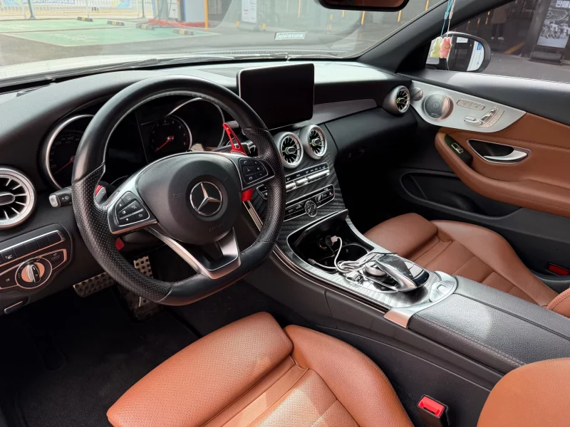 Mercedes-Benz C-Class
