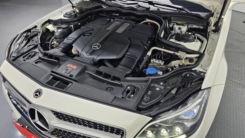 Mercedes-Benz CLS-Class