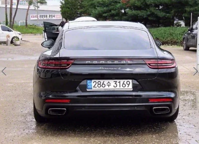 Porsche PANAMERA