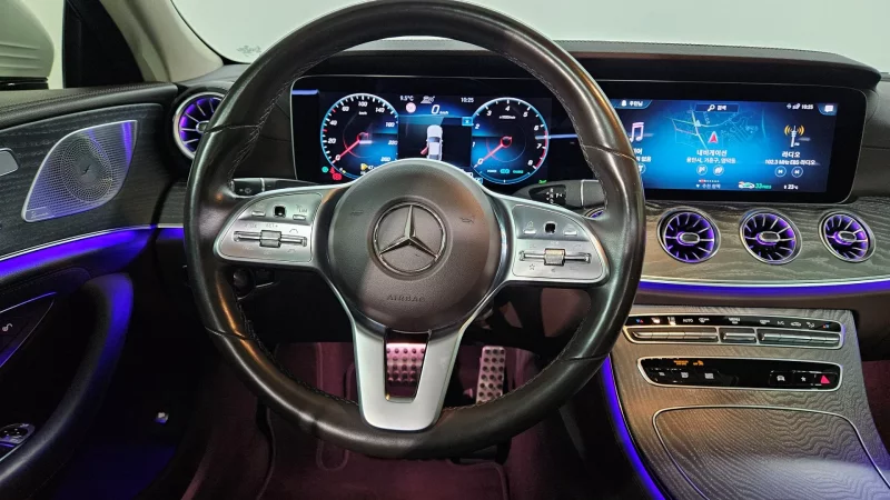 Mercedes-Benz CLS-Class