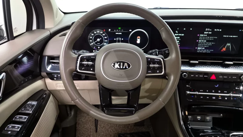 Kia Carnival
