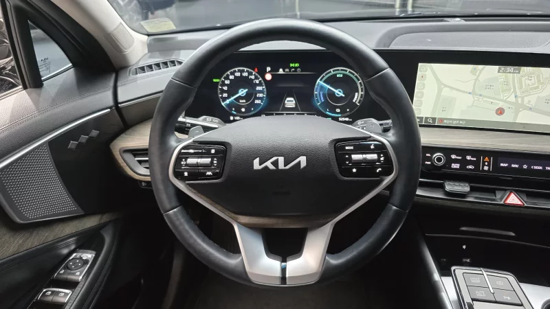 Kia K8