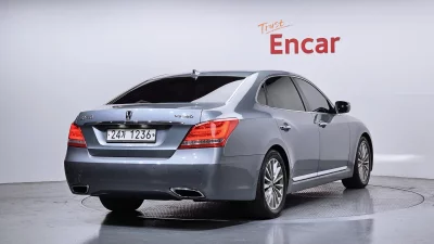 Hyundai Equus