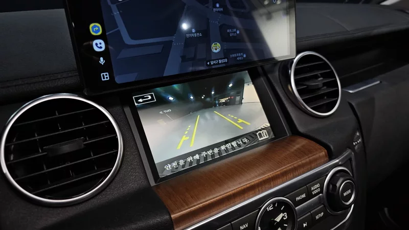 Land Rover DISCOVERY