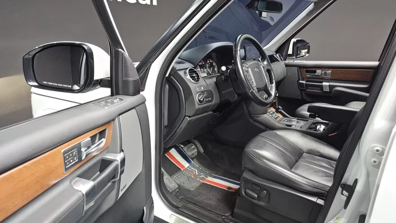 Land Rover DISCOVERY