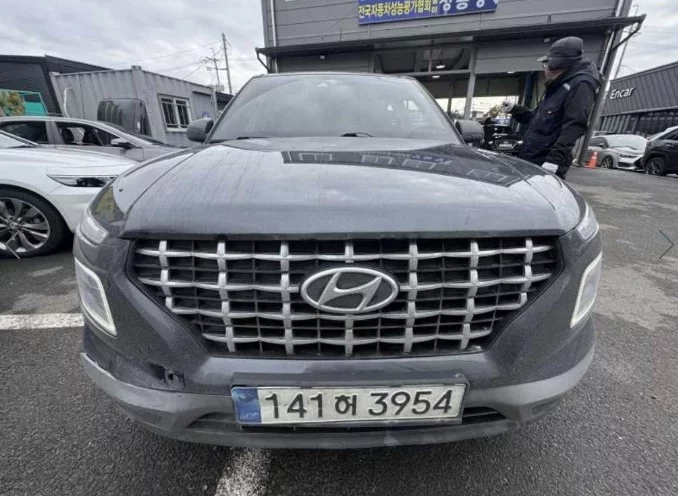 Hyundai Venue