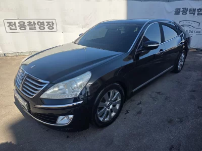 Hyundai Equus