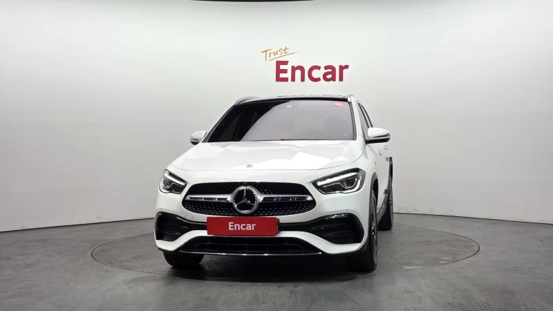 Mercedes-Benz GLA-Class
