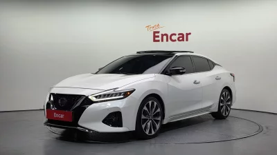 Nissan MAXIMA