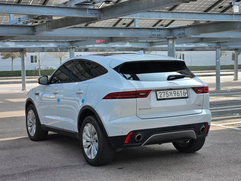 Jaguar E-PACE