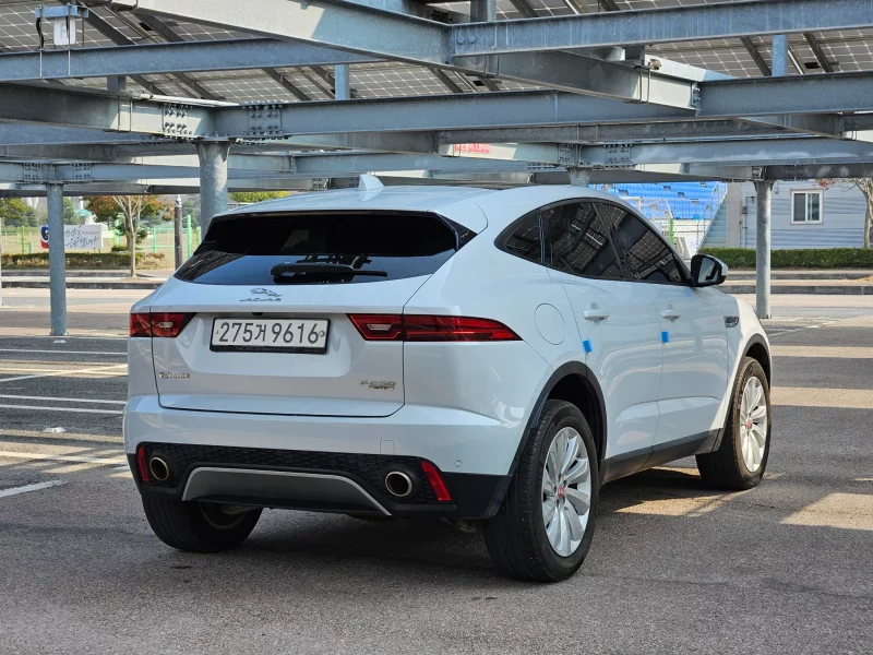 Jaguar E-PACE