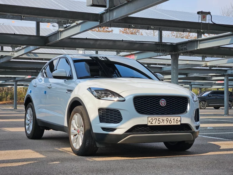 Jaguar E-PACE